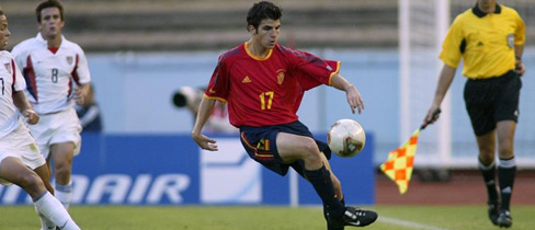 The midfielder starred for Spain in 2004, helping them reach the Final.